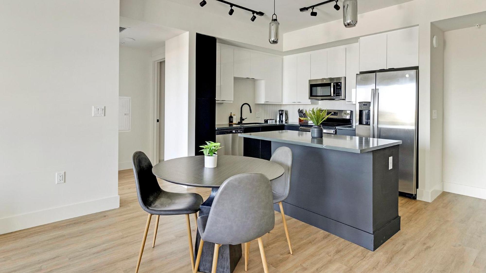 Tortoise One Apartments By Barsala 웨스트 팜 비치 객실 사진